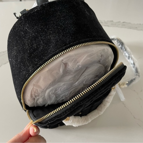 NWT Victoria’s Secret Mini Backpack - Picture 5 of 9